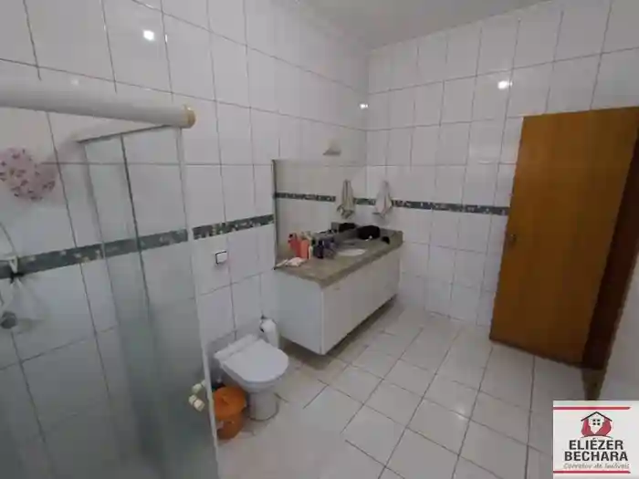 Casa com 3 quartos à venda, 212m² — foto 6 de 51