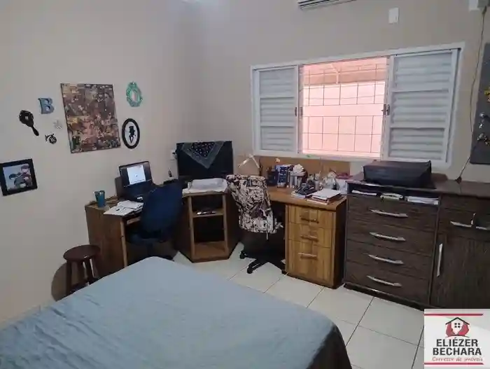 Casa com 3 quartos à venda, 212m² — foto 3 de 51