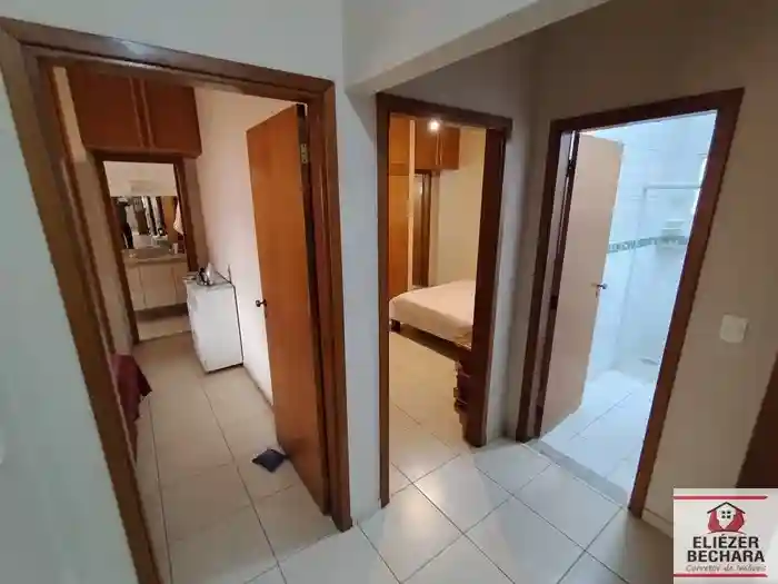 Casa com 3 quartos à venda, 212m² — foto 15 de 51