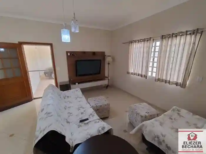 Casa com 3 quartos à venda, 212m² — foto 21 de 51