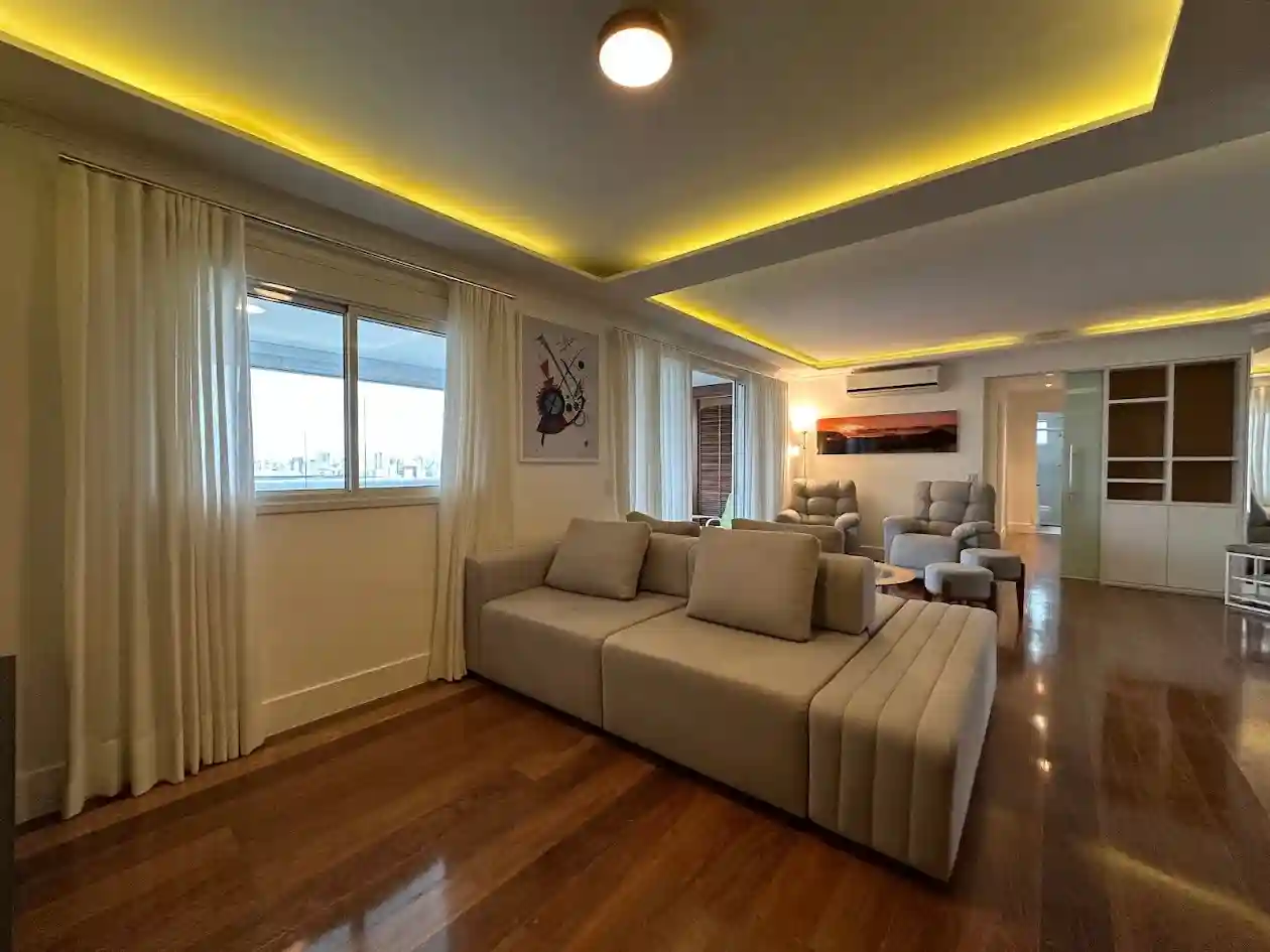 Apartamento com 2 quartos à venda, 108m² — foto 3 de 15