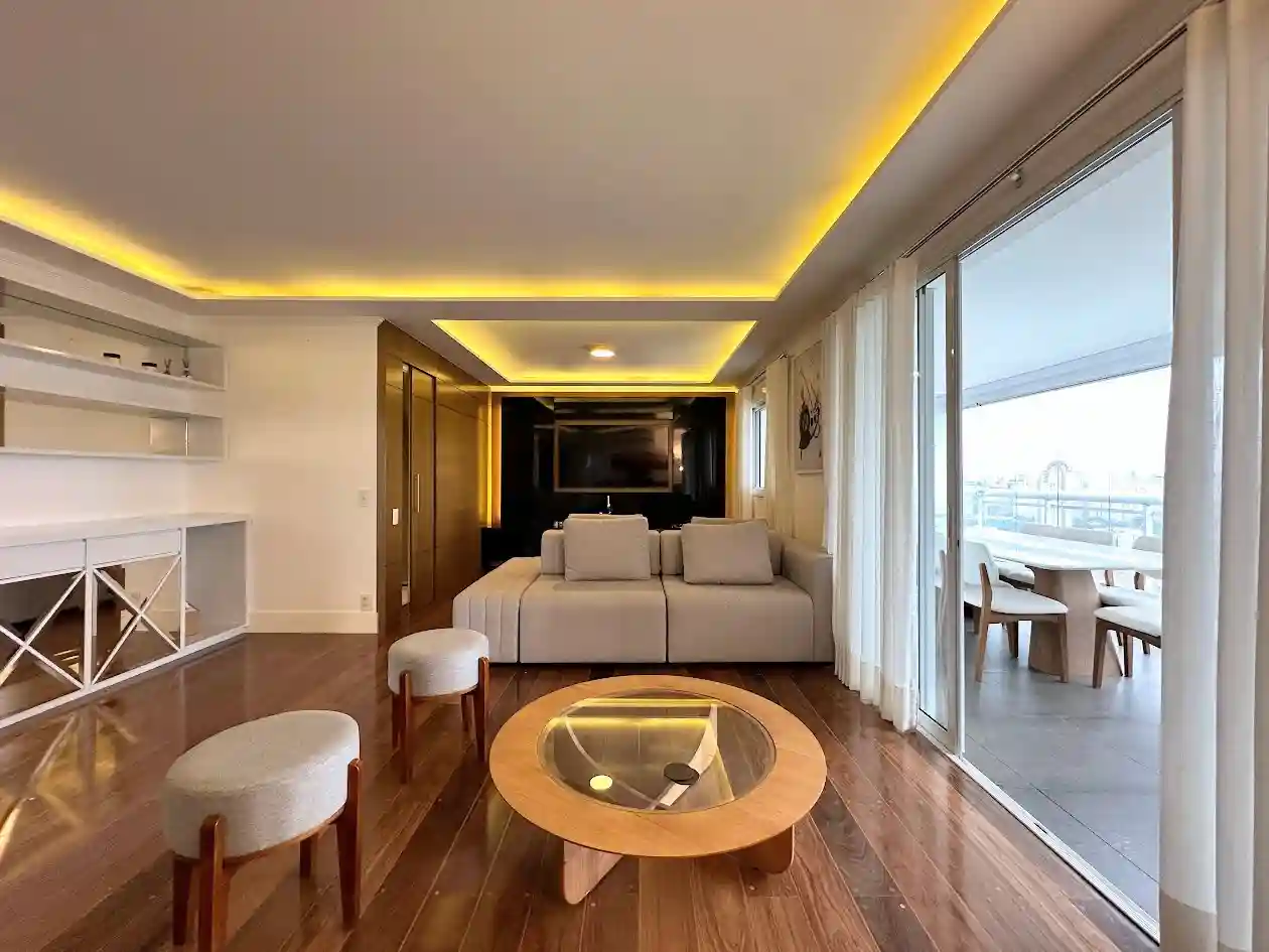 Apartamento com 2 quartos à venda, 108m² — foto 1 de 15