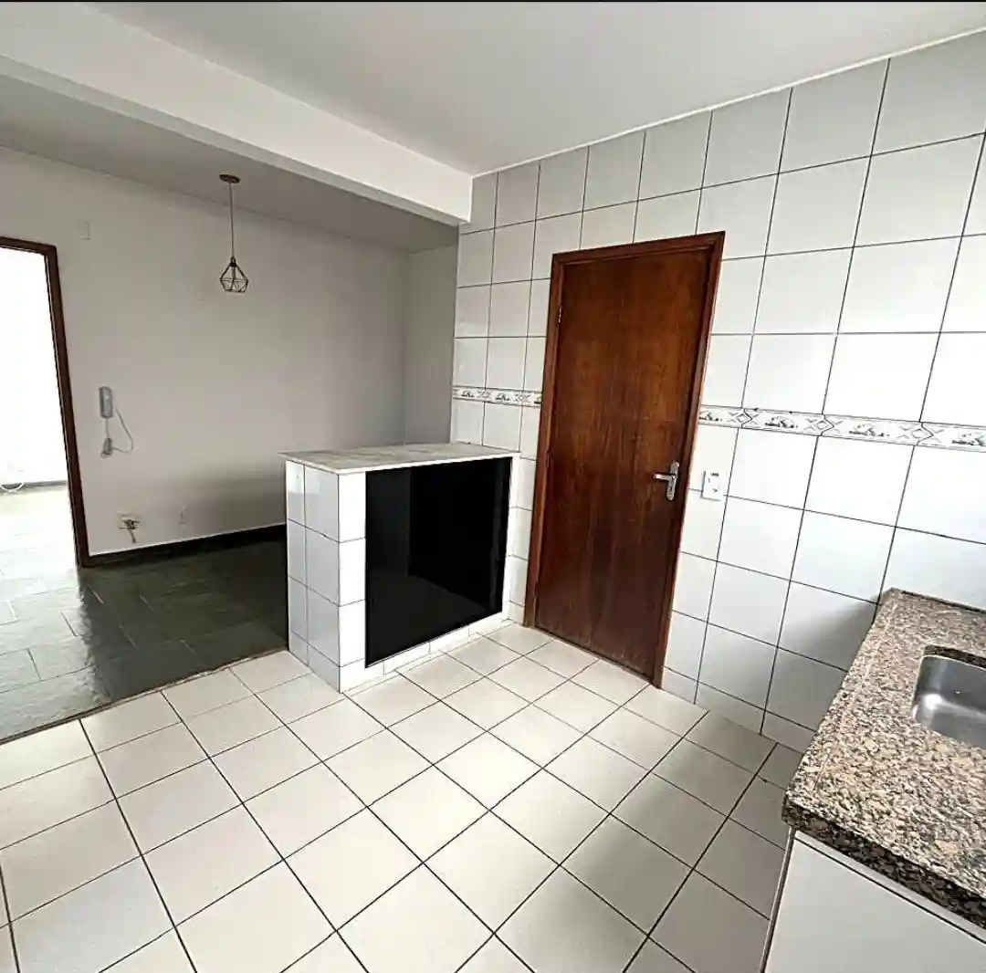 Apartamento com 4 quartos à venda, 90m² — foto 8 de 10