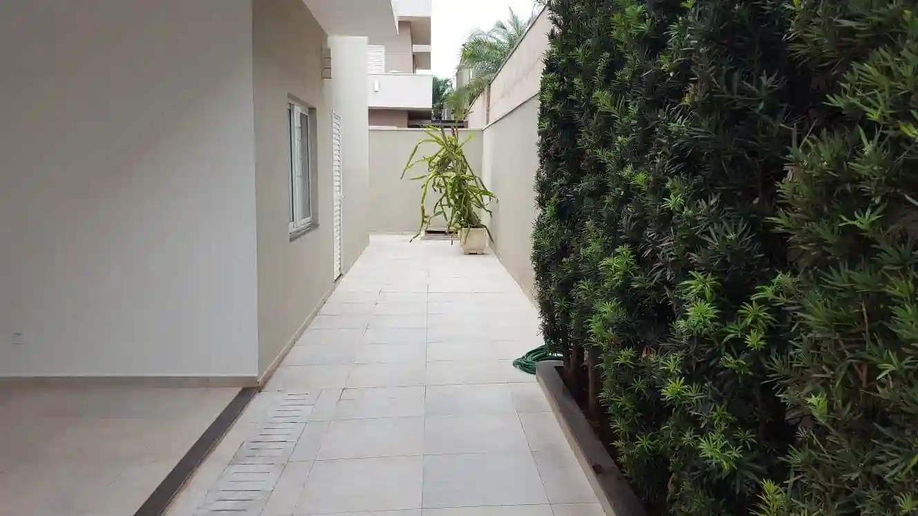 Casa de Condomínio com 4 quartos à venda, 491m² — foto 13 de 31