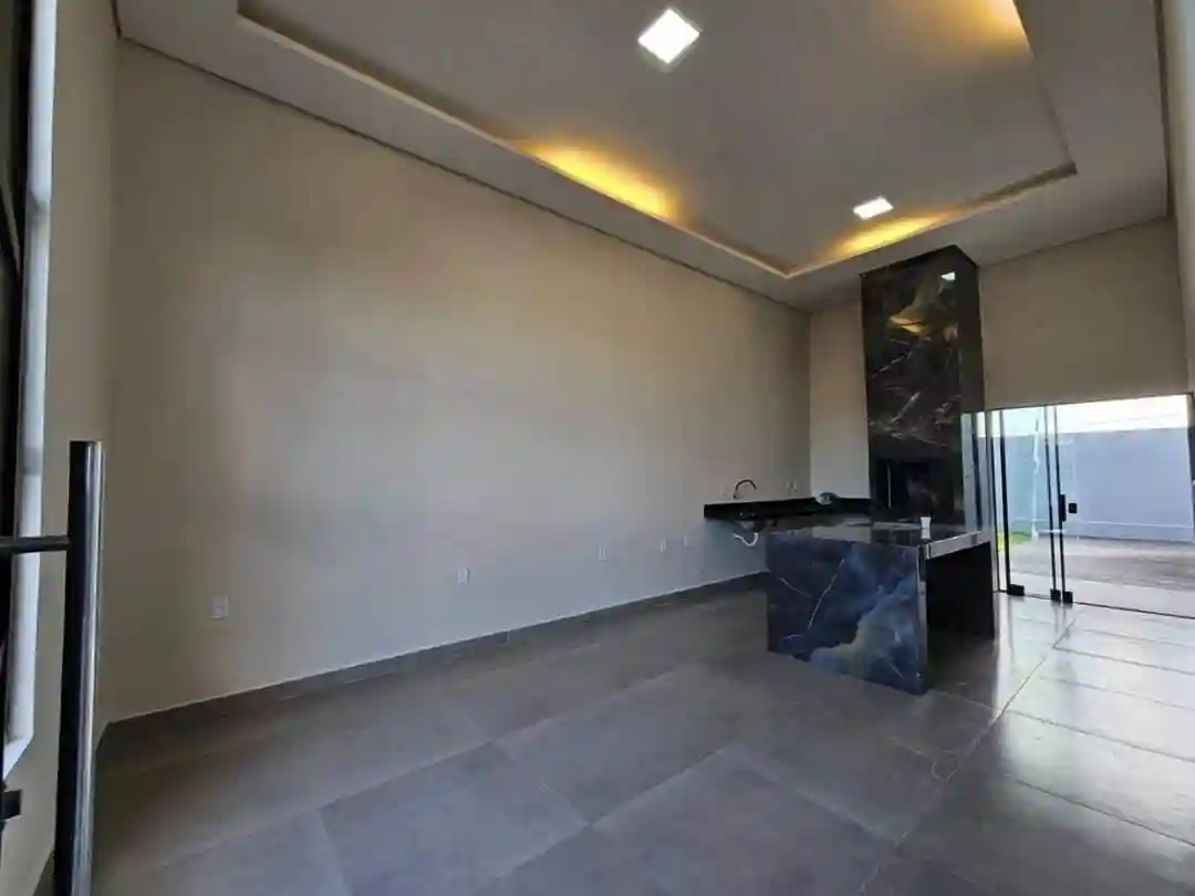 Casa de Vila com 3 quartos à venda, 120m² — foto 2 de 8