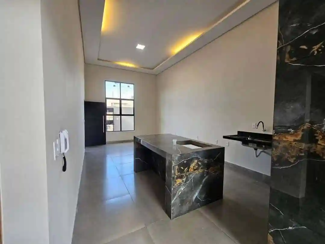 Casa de Vila com 3 quartos à venda, 120m² — foto 1 de 8