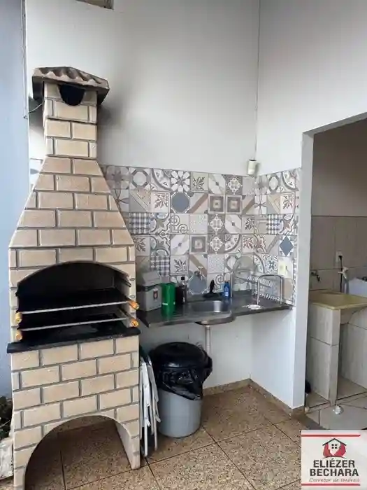 Casa com 3 quartos à venda, 130m² — foto 9 de 17