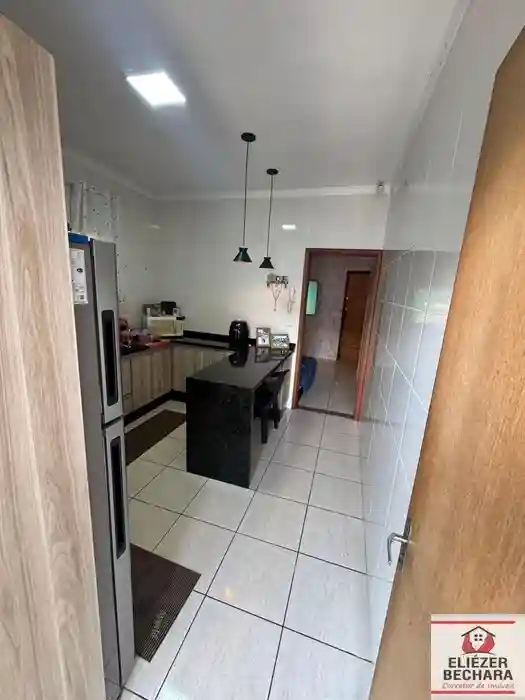 Casa com 3 quartos à venda, 130m² — foto 5 de 17