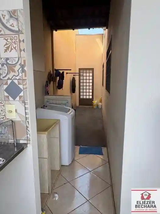 Casa com 3 quartos à venda, 130m² — foto 10 de 17