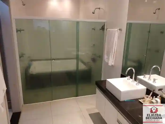 Casa de Condomínio com 3 quartos à venda, 240m² — foto 43 de 60