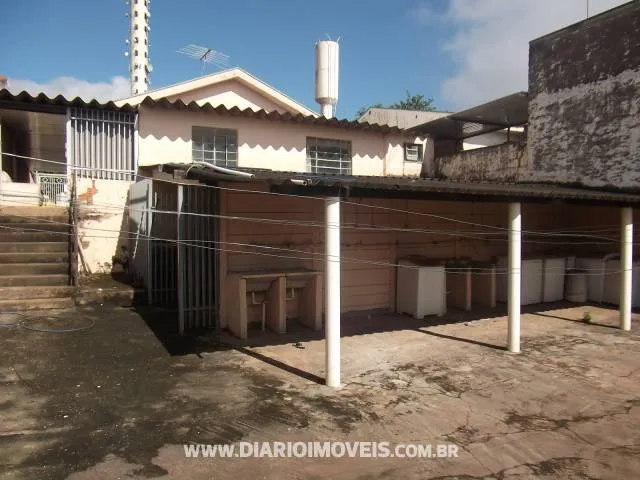 Casa à venda — foto 1 de 4