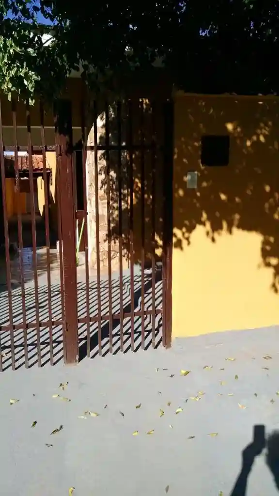 Casa à venda — foto 2 de 8