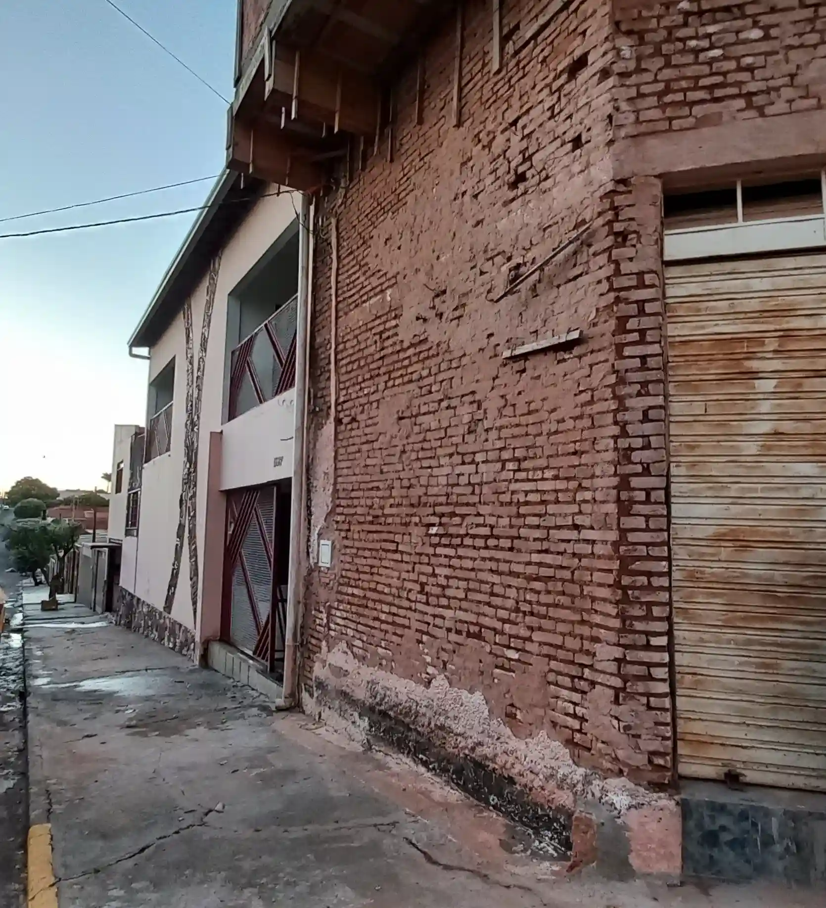 Sobrado  à venda, 154m² — foto 2 de 3