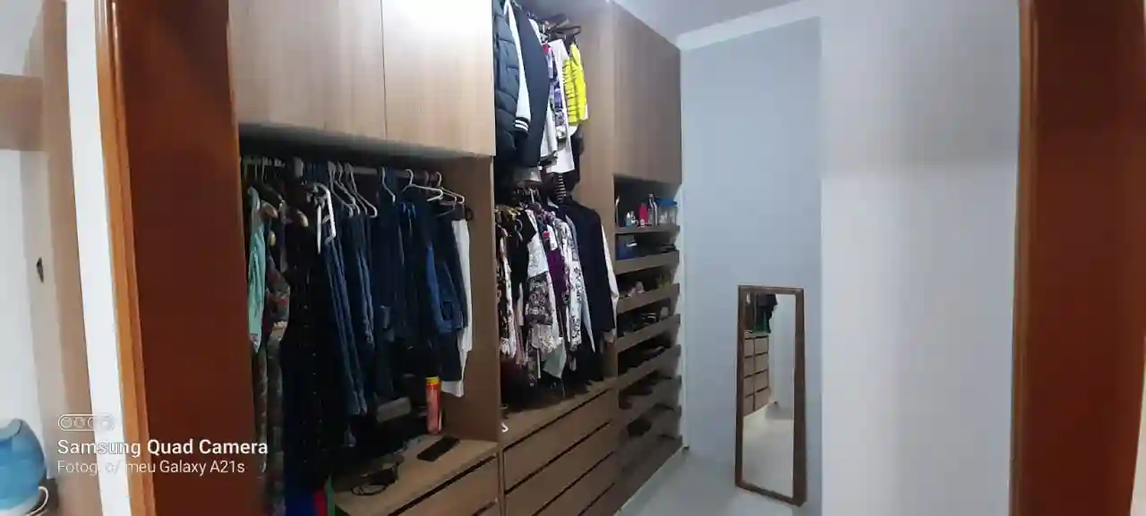 Casa com 3 quartos à venda, 250m² — foto 13 de 19