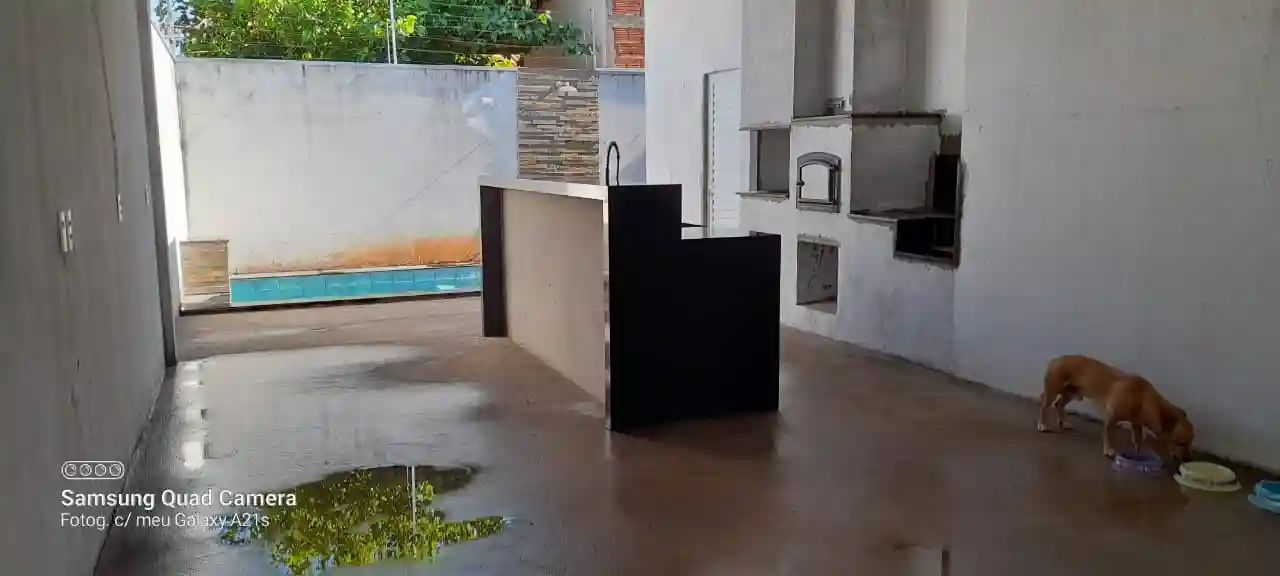 Casa com 3 quartos à venda, 250m² — foto 17 de 19