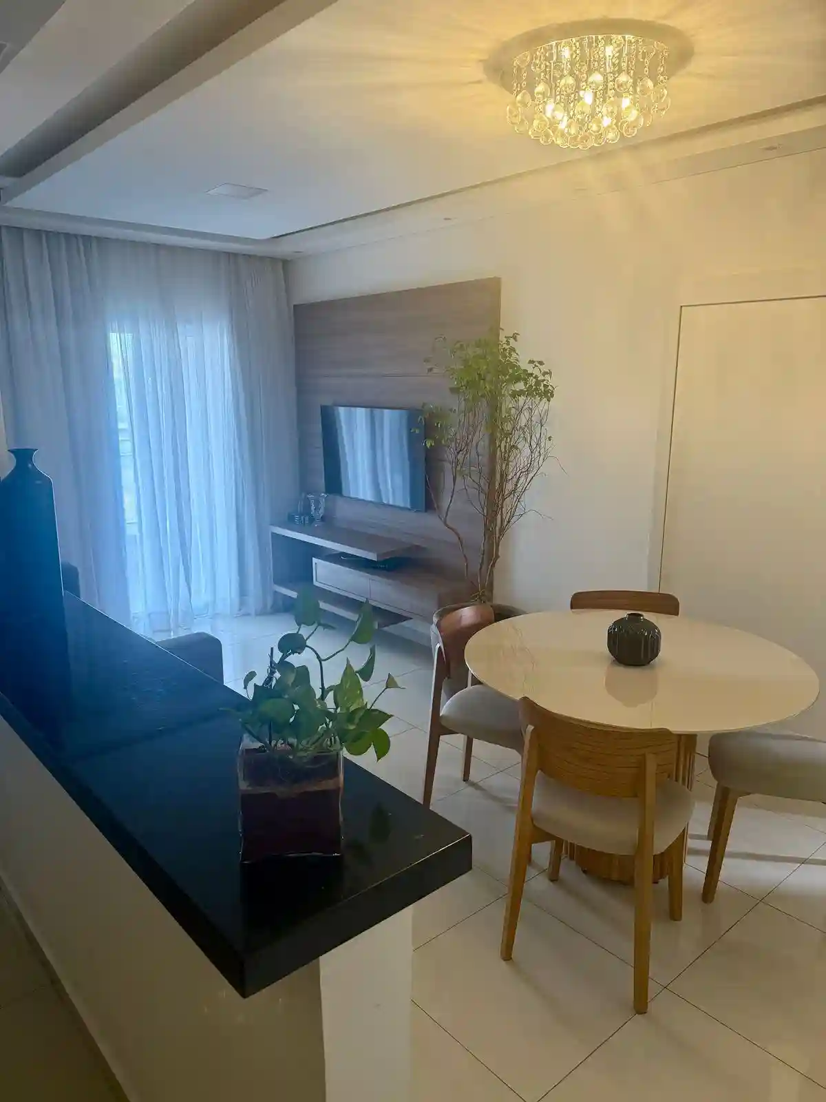 Apartamento com 2 quartos à venda, 70m² — foto 3 de 15