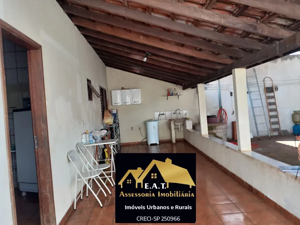 Casa à venda — foto 1 de 5