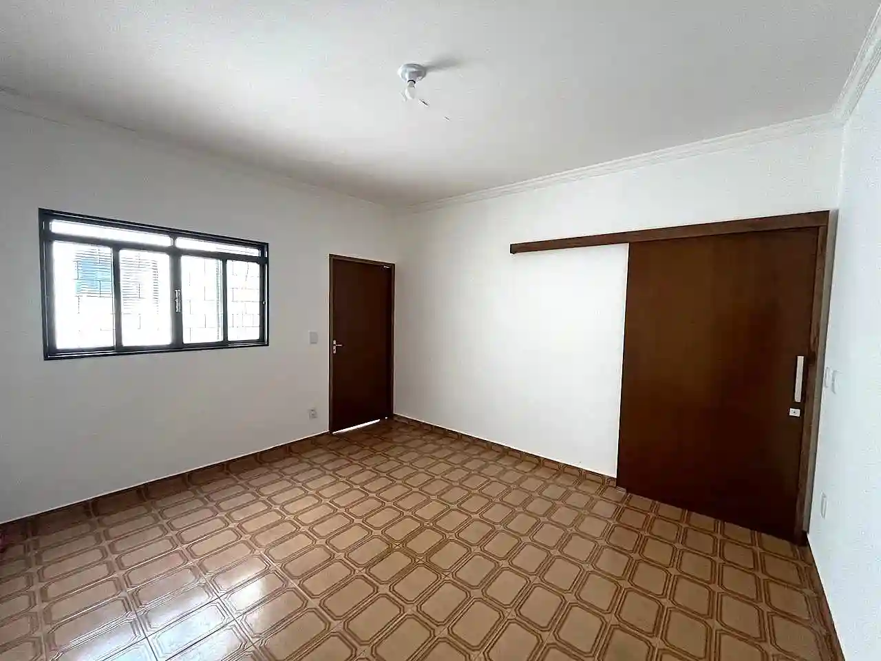 Casa Comercial  à venda, 280m² — foto 7 de 14