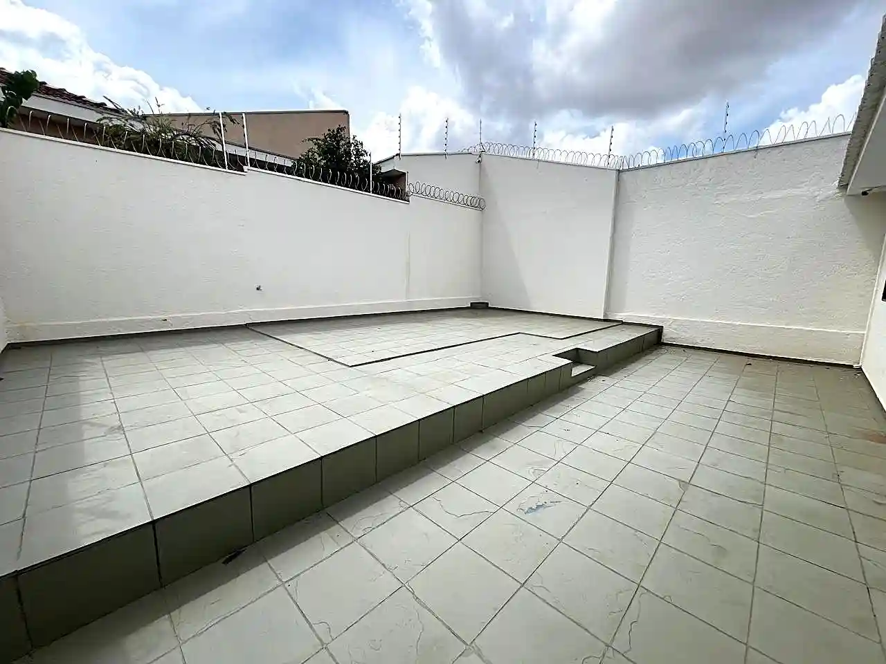 Casa Comercial  à venda, 280m² — foto 10 de 14