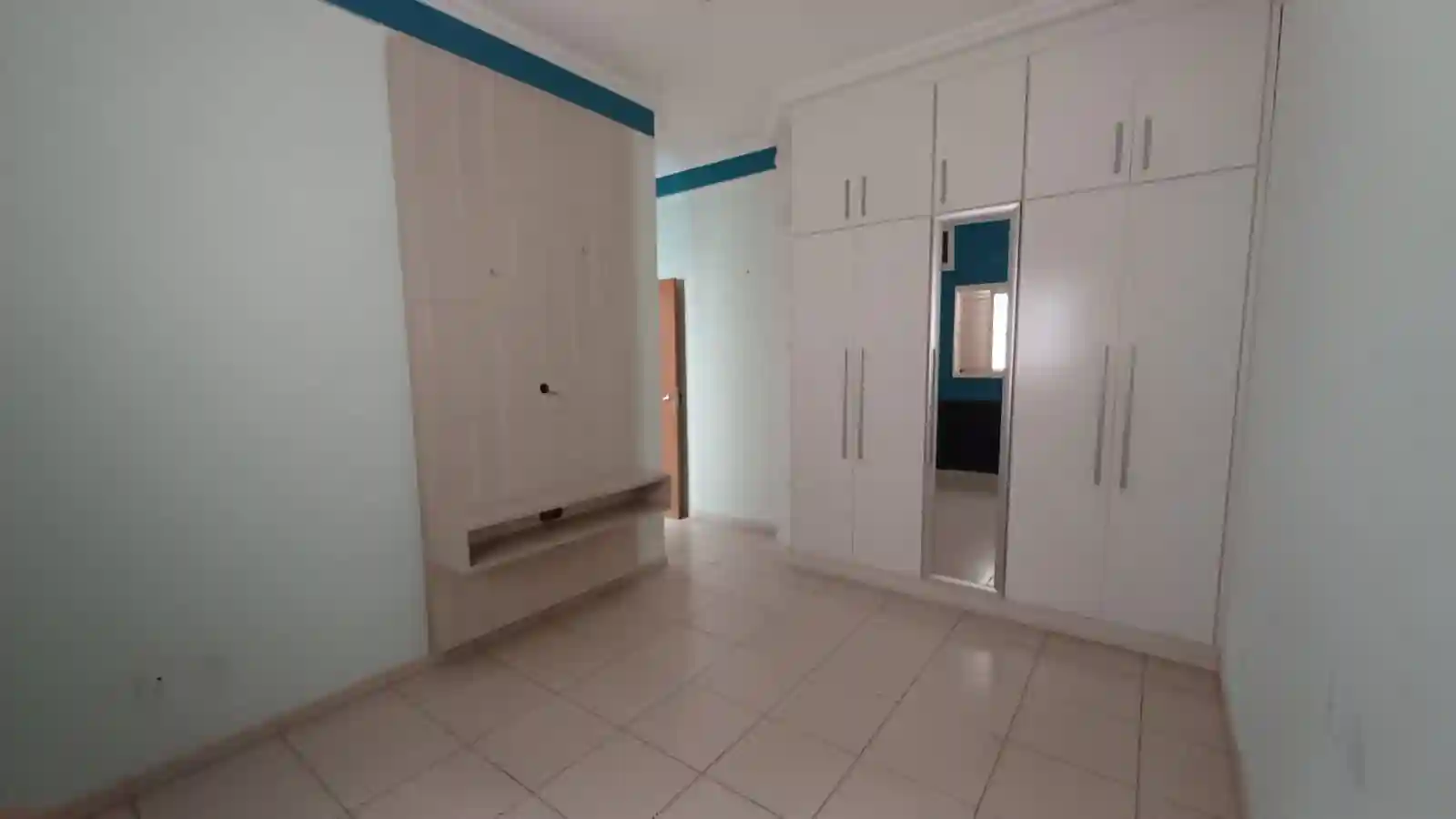 Casa com 3 quartos à venda, 180m² — foto 12 de 29