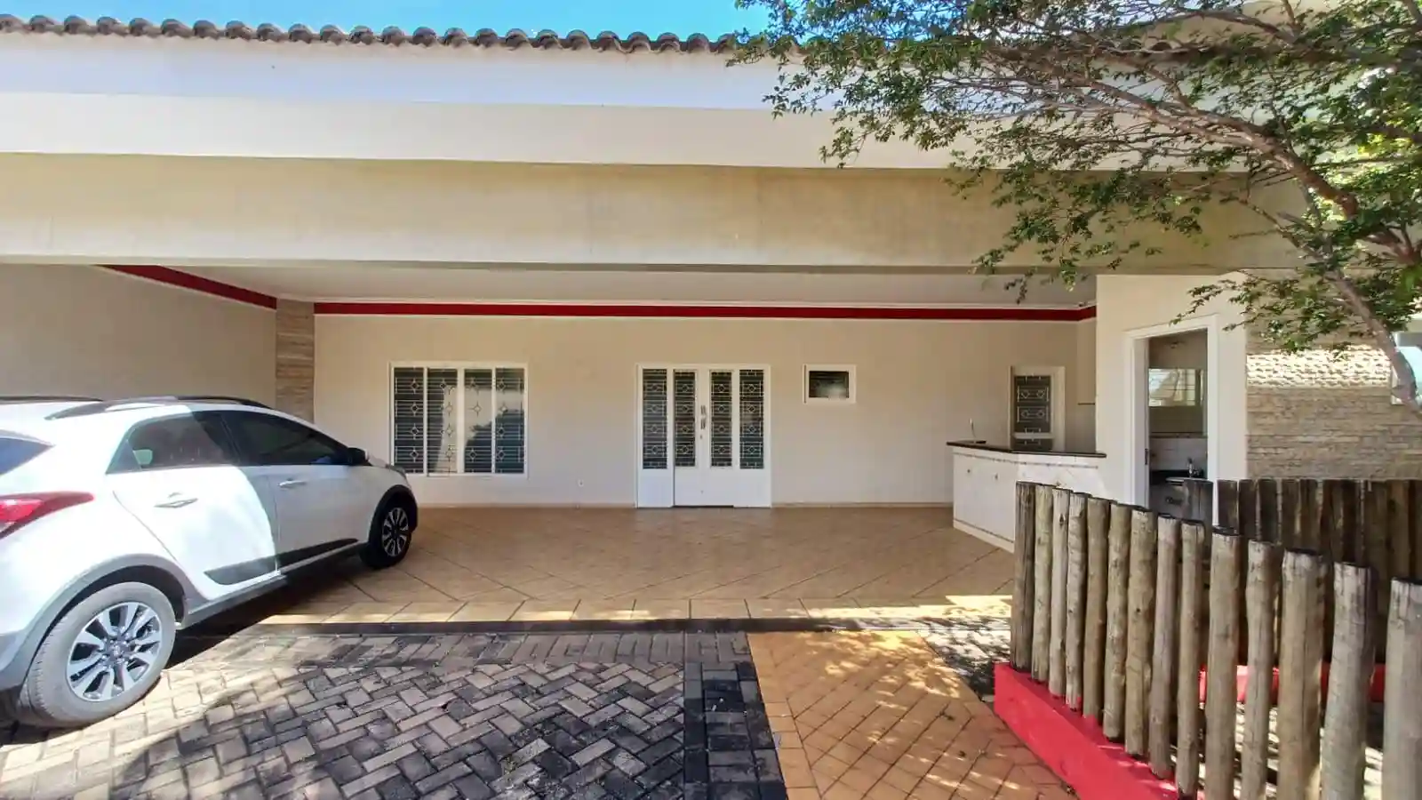 Casa com 3 quartos à venda, 180m² — foto 7 de 29