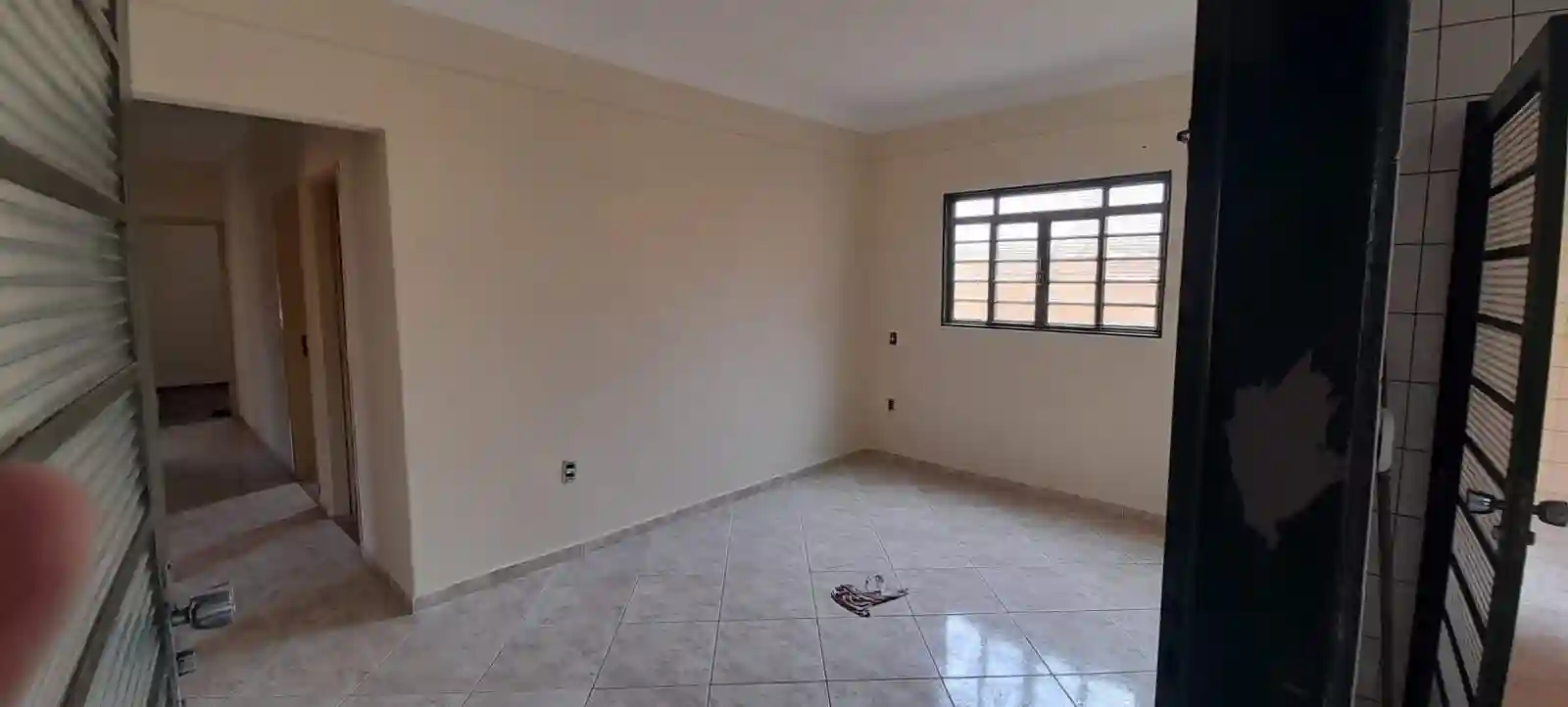 Casa com 3 quartos à venda, 180m² — foto 7 de 7