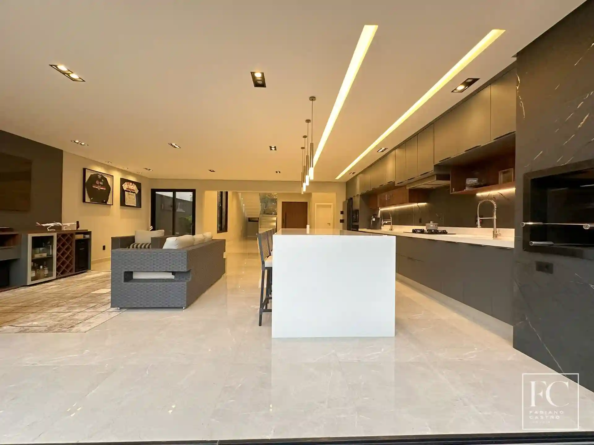 Casa de Condomínio com 3 quartos à venda, 304m² — foto 24 de 48