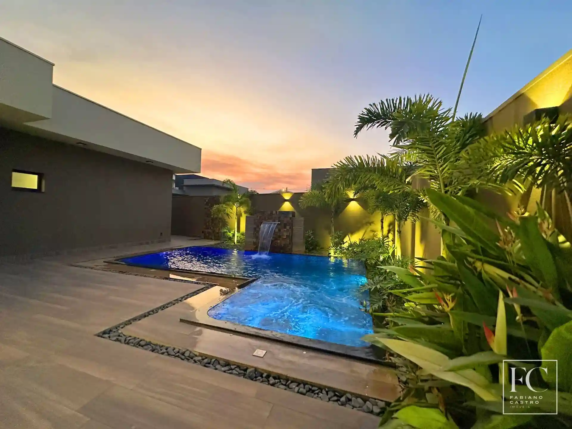 Casa de Condomínio com 3 quartos à venda, 304m² — foto 46 de 48