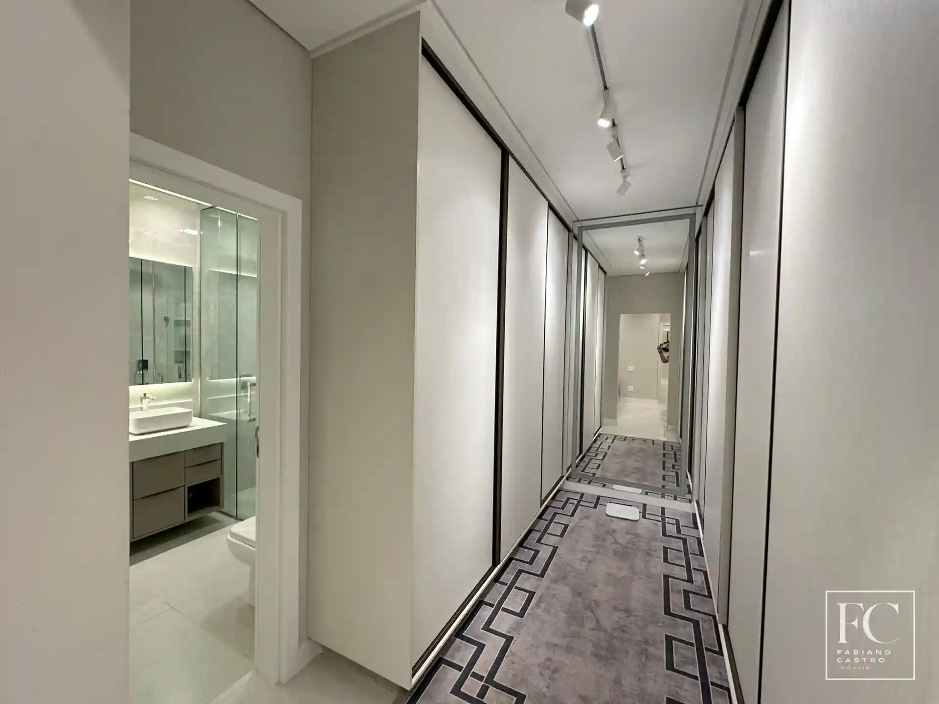 Casa de Condomínio com 3 quartos à venda, 304m² — foto 34 de 48