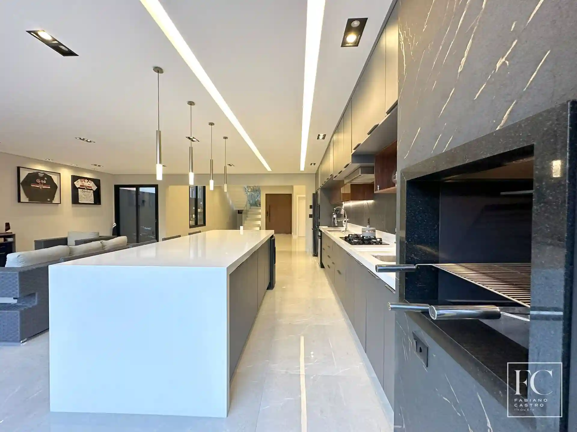 Casa de Condomínio com 3 quartos à venda, 304m² — foto 12 de 48