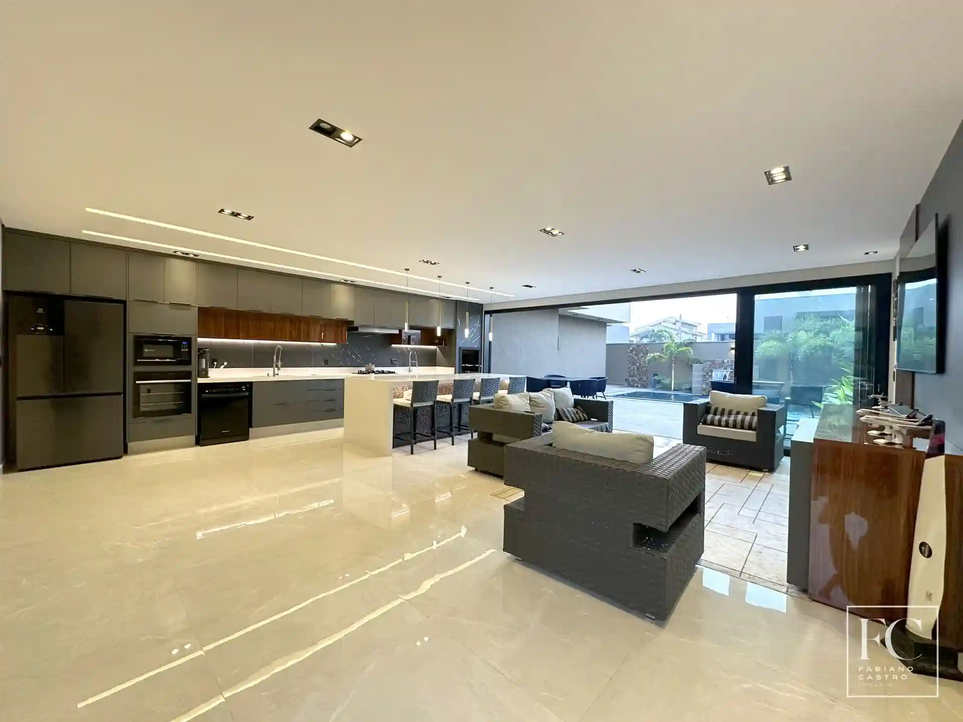 Casa de Condomínio com 3 quartos à venda, 304m² — foto 7 de 48