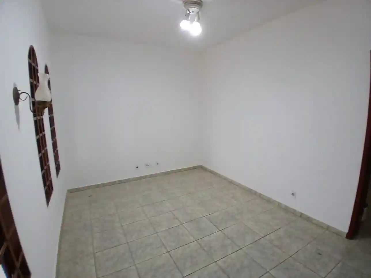 Casa com 4 quartos à venda, 10m² — foto 6 de 11