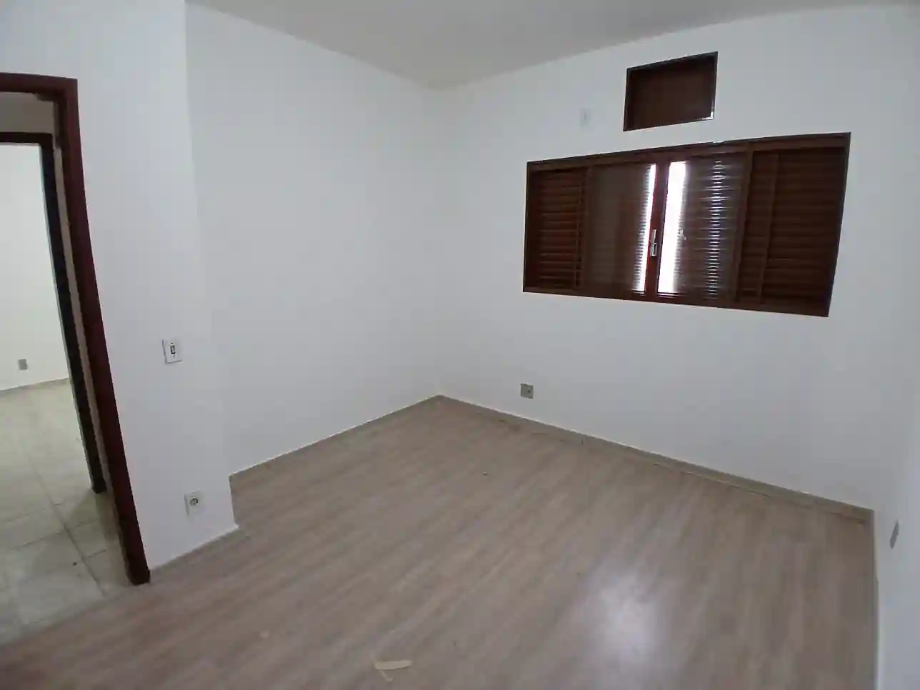 Casa com 4 quartos à venda, 10m² — foto 9 de 11