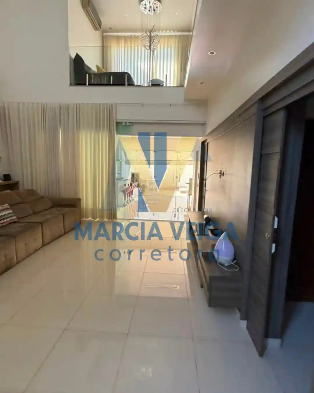 Casa de Condomínio com 3 quartos para aluguel, 999m² — foto 2 de 9