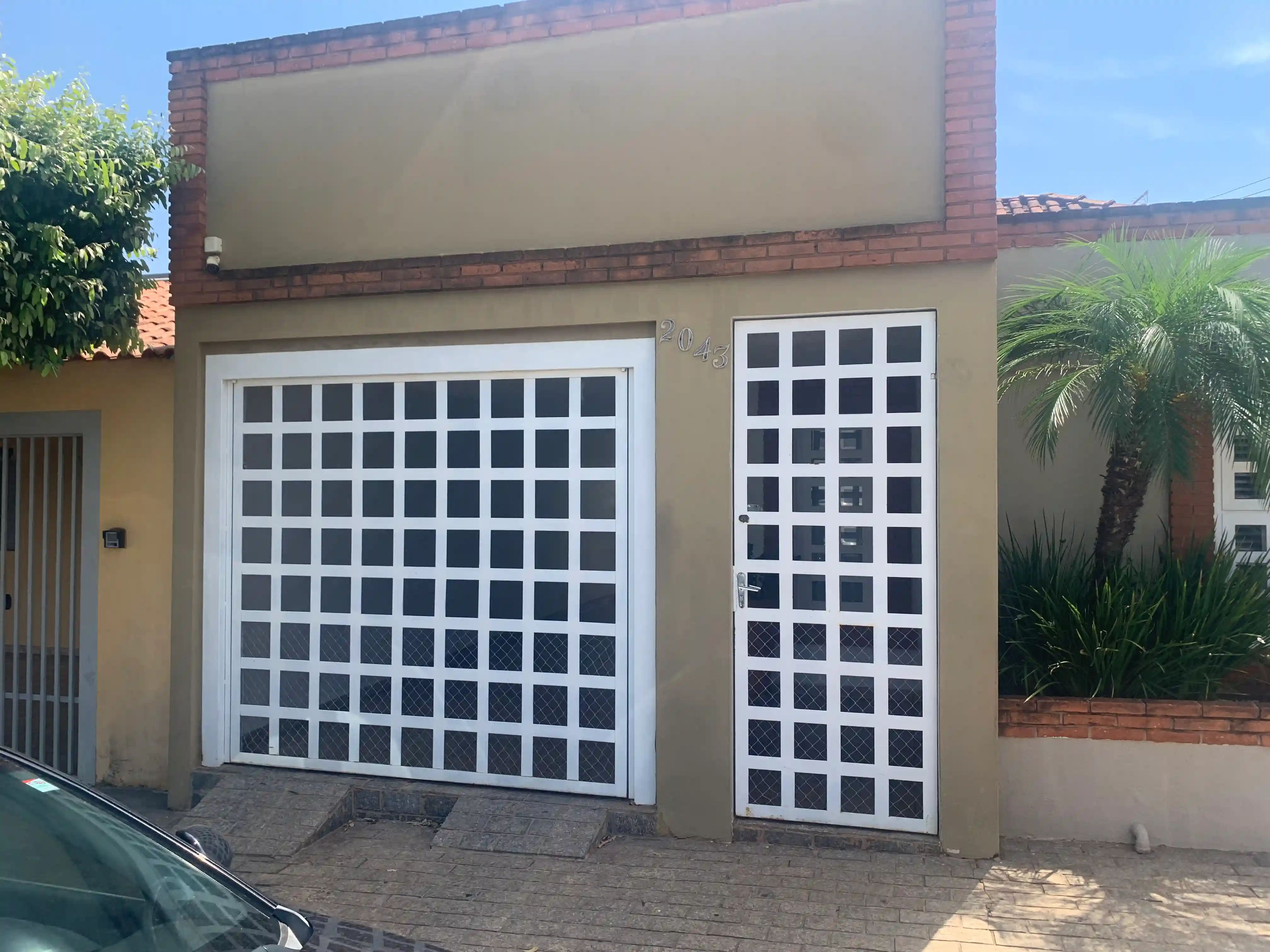 Casa com 2 quartos à venda, 180m² — foto 1 de 34