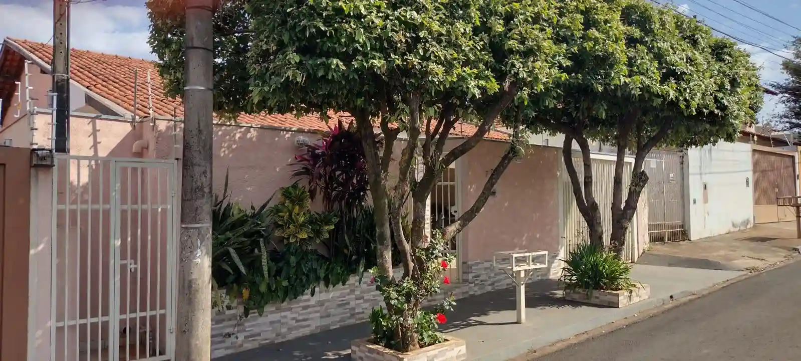 Casa com 4 quartos à venda, 244m² — foto 3 de 4