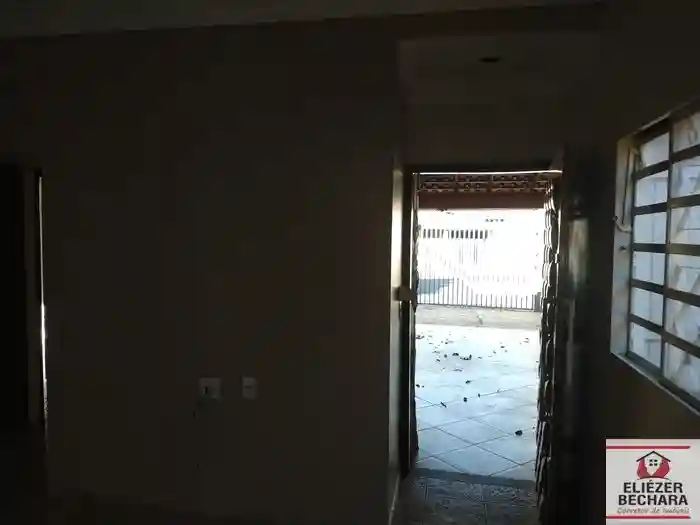 Casa com 3 quartos à venda, 220m² — foto 43 de 58