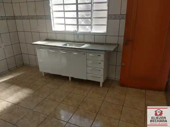 Casa com 3 quartos à venda, 220m² — foto 7 de 58