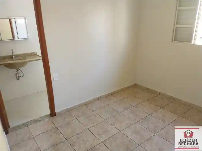 Casa com 3 quartos à venda, 220m² — foto 33 de 58