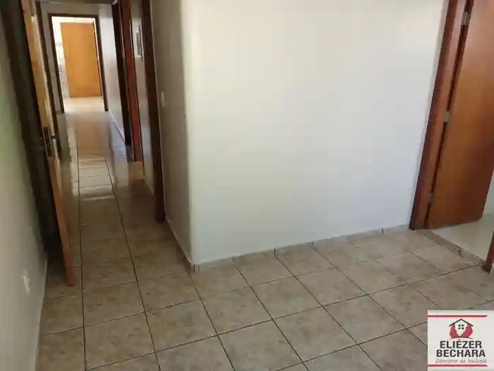 Casa com 3 quartos à venda, 220m² — foto 34 de 58