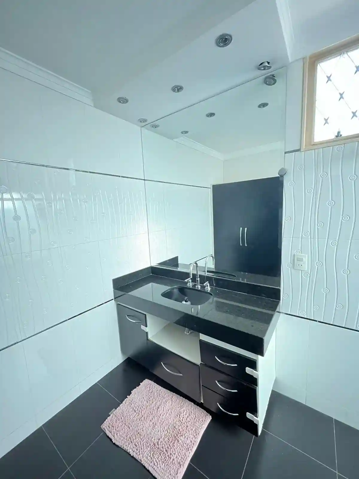 Casa com 4 quartos à venda, 640m² — foto 22 de 23