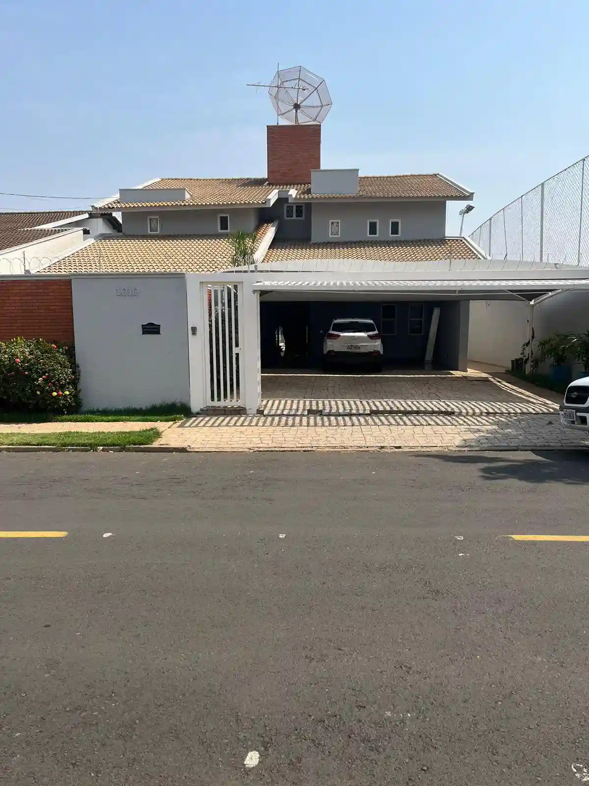 Casa com 4 quartos à venda, 640m² — foto 1 de 23