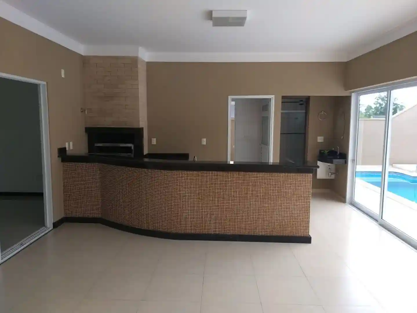 Casa de Condomínio com 3 quartos à venda, 407m² — foto 21 de 23
