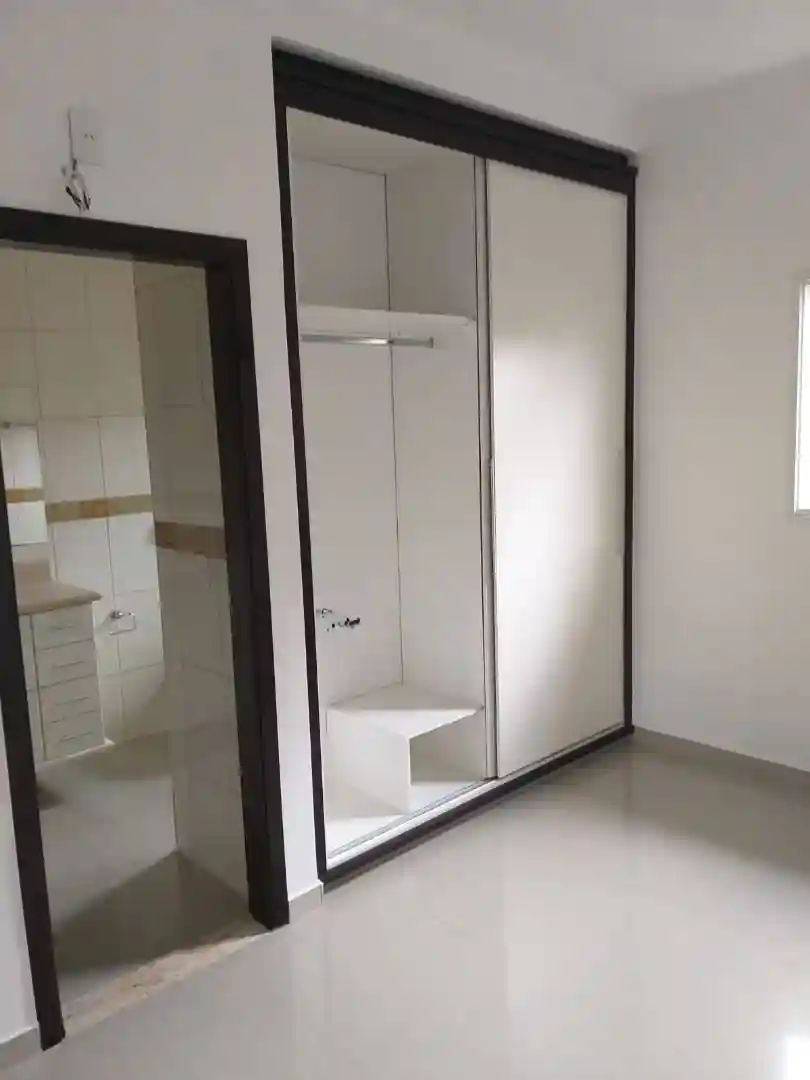 Casa de Condomínio com 3 quartos à venda, 407m² — foto 13 de 23