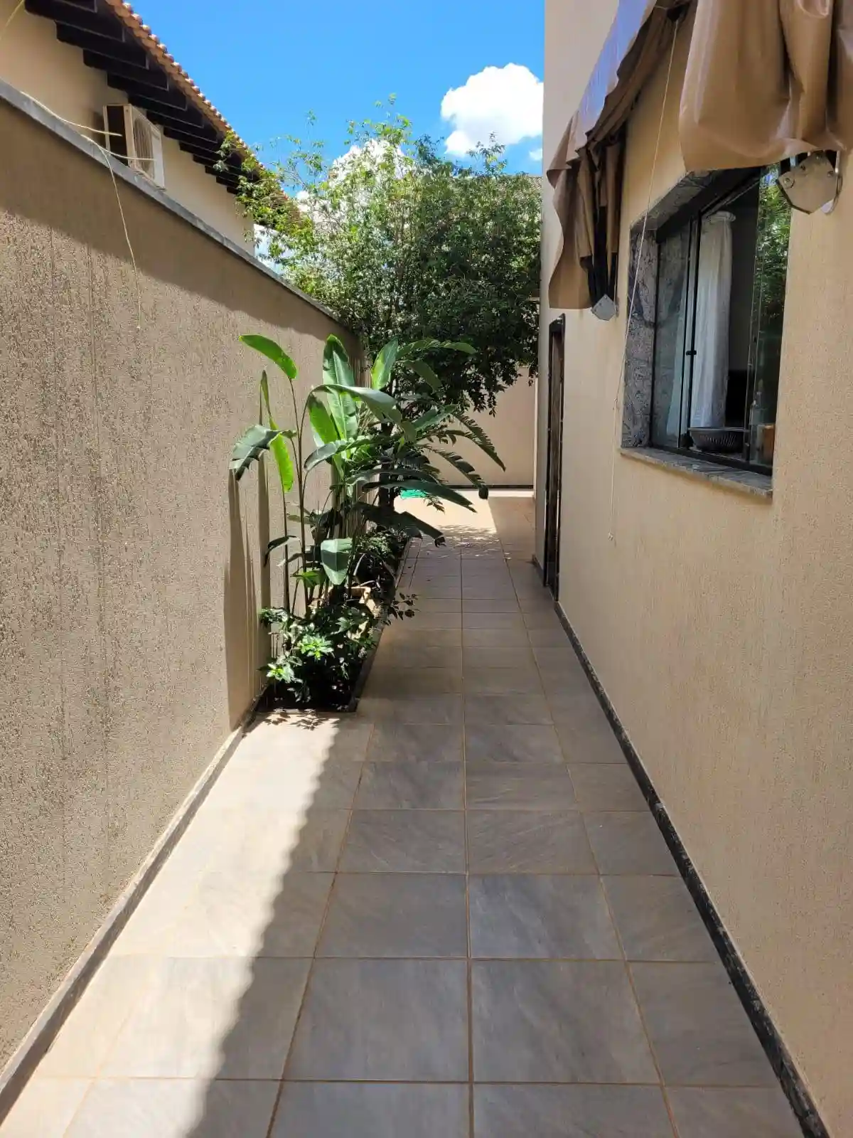 Casa de Condomínio com 5 quartos à venda, 574m² — foto 27 de 32