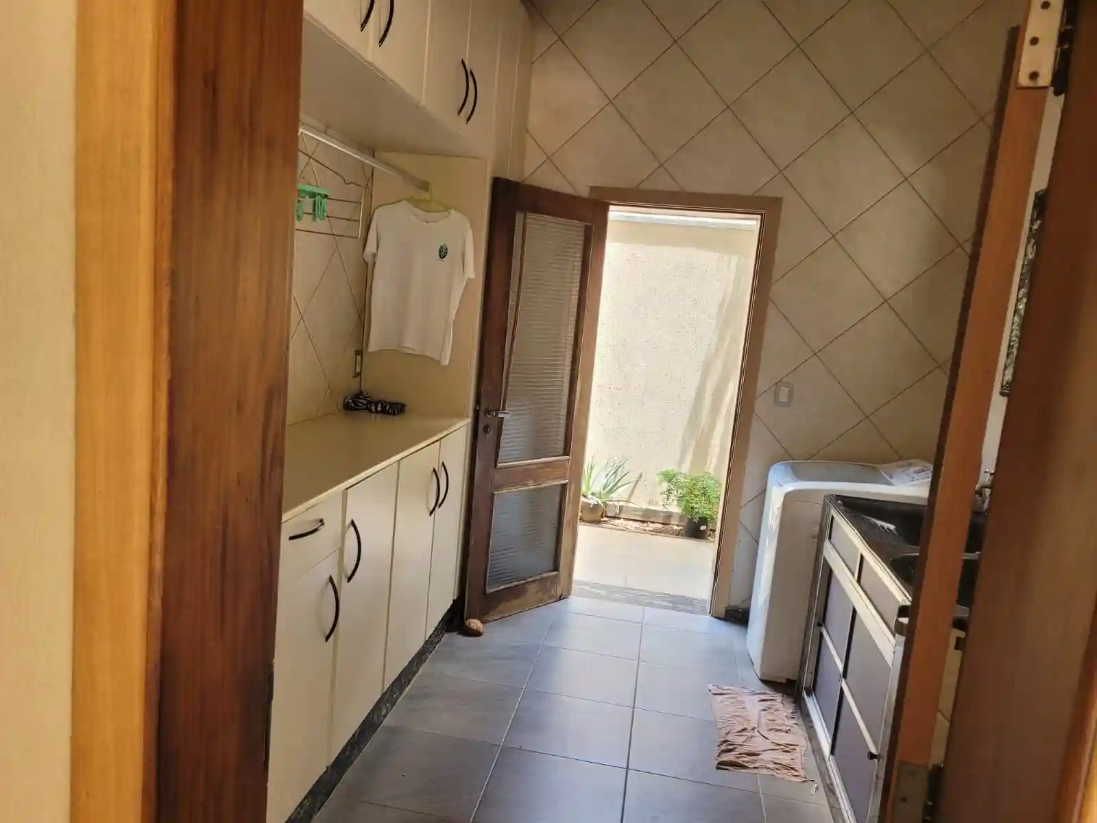 Casa de Condomínio com 5 quartos à venda, 574m² — foto 24 de 32