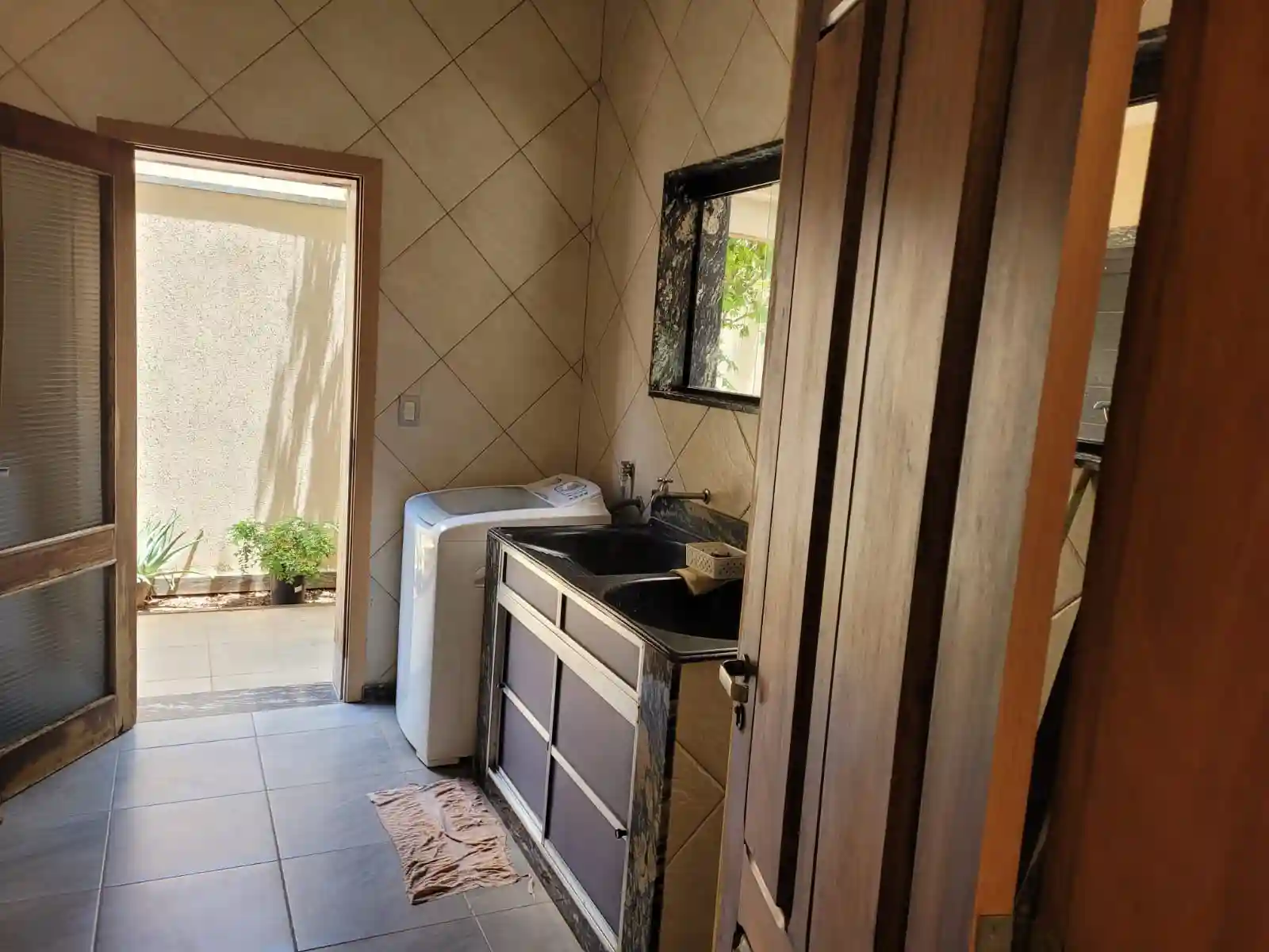 Casa de Condomínio com 5 quartos à venda, 574m² — foto 26 de 32