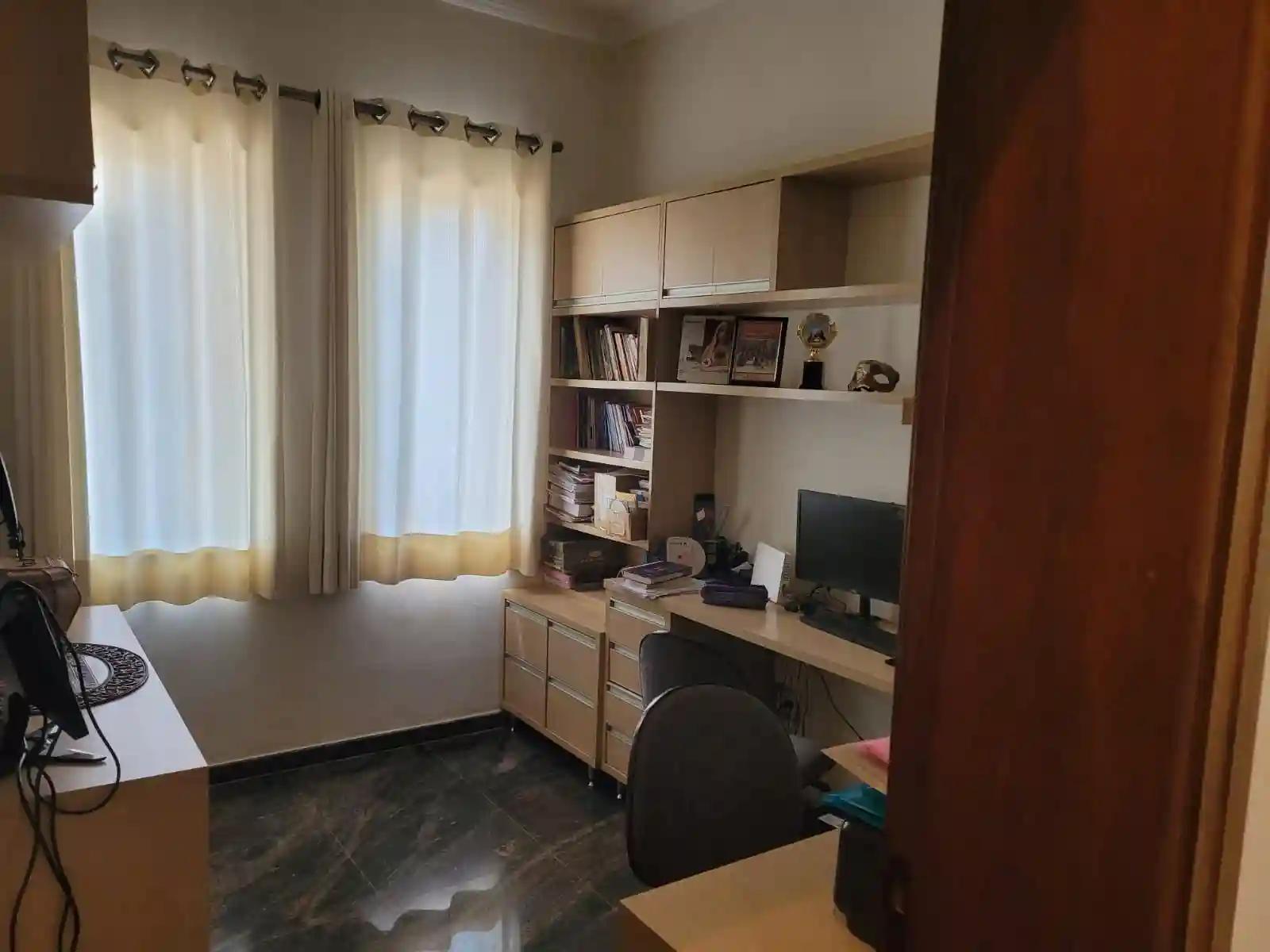 Casa de Condomínio com 5 quartos à venda, 574m² — foto 5 de 32