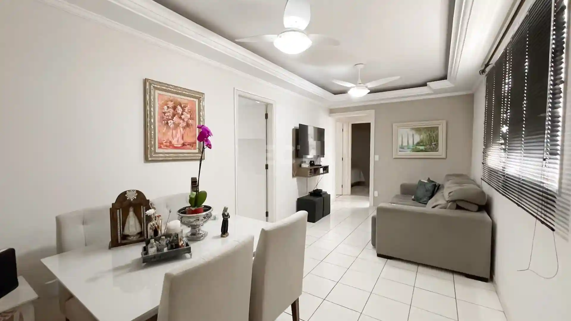 Apartamento com 2 quartos à venda, 62m² — foto 2 de 16
