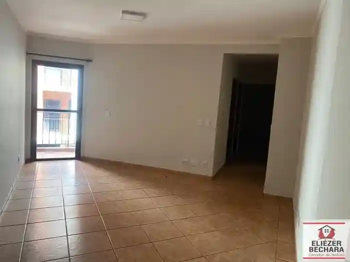 Apartamento com 3 quartos à venda, 85m² — foto 1 de 19